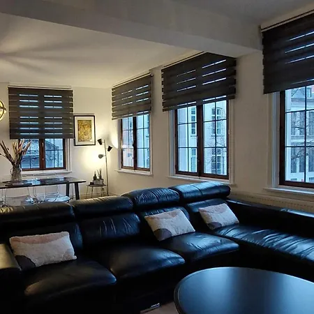 The View - Spacious 2 Bdr Appt In With View Appartamento Anversa